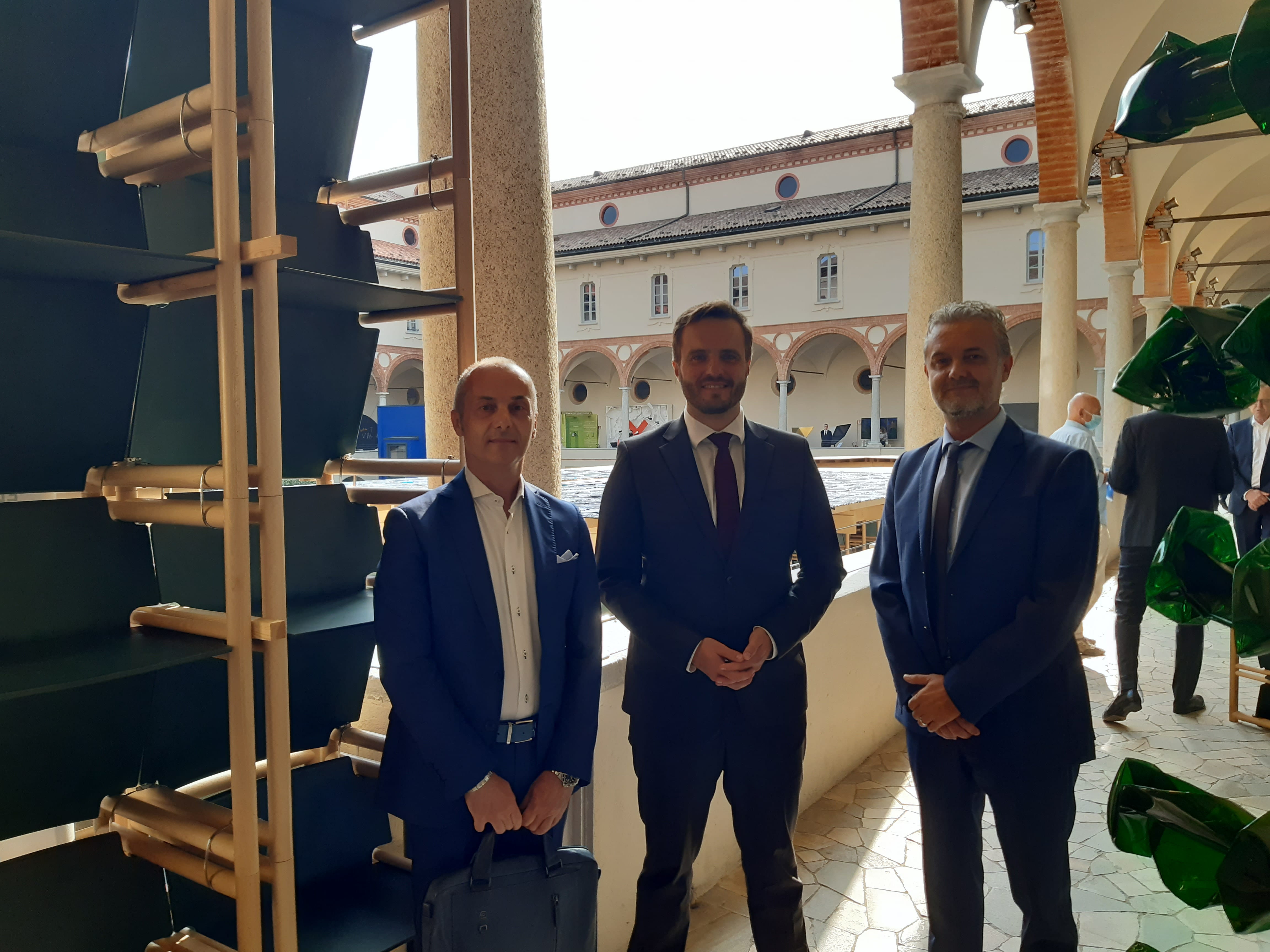 DSV partner di RO Guiltless Plastic al Fuorisalone di Milano